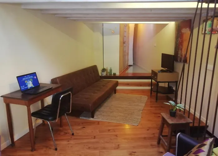 Unique Stylish House In Beautiful Graca
